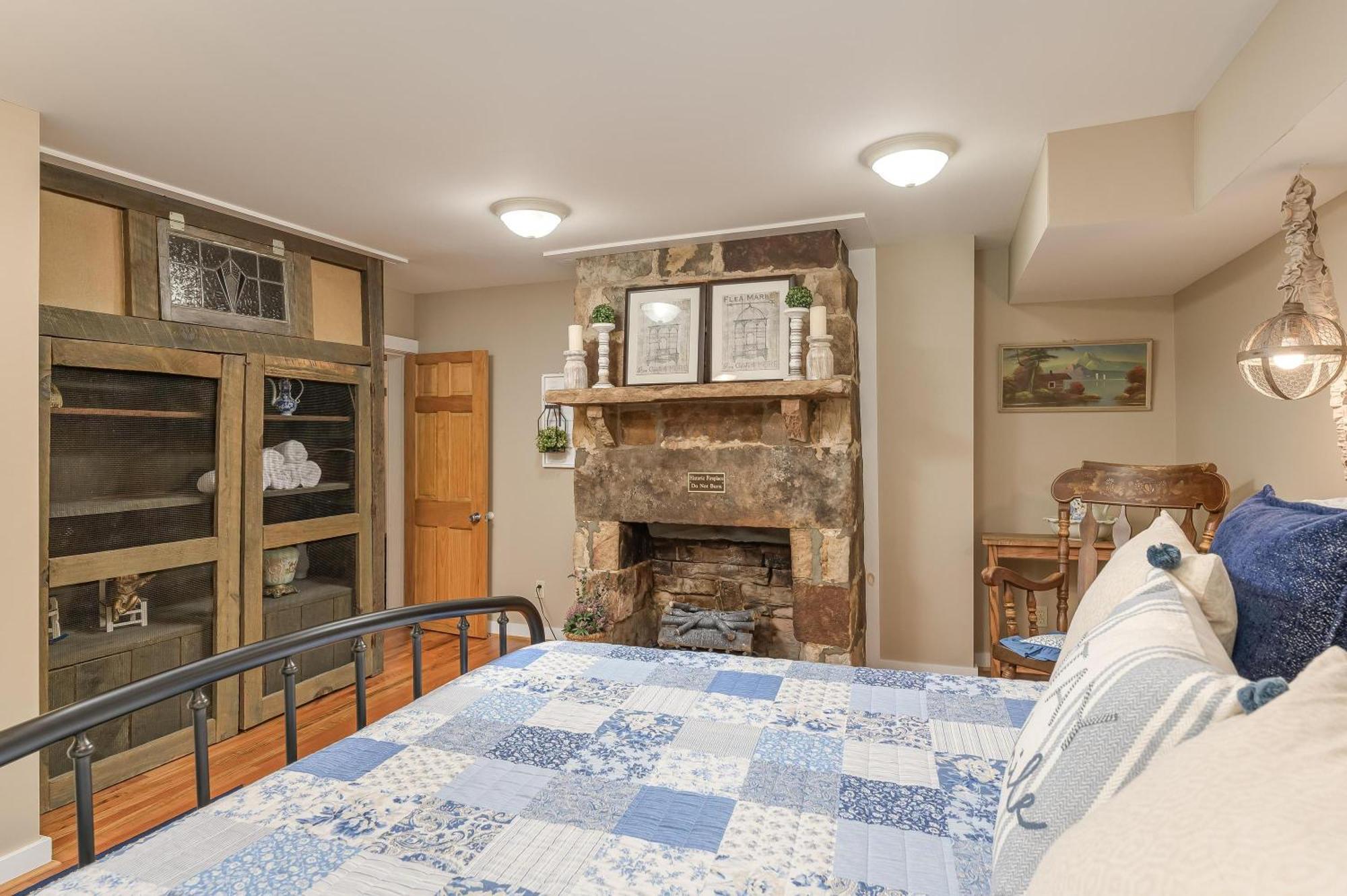 Cragsmere Manor Views 24 Guests Mentone Exterior foto